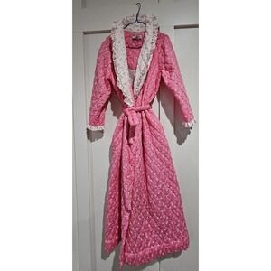 Vtg Quilted Lazy Life Pink & White Long Robe Belted EUC Golden Girls/Grandmacore